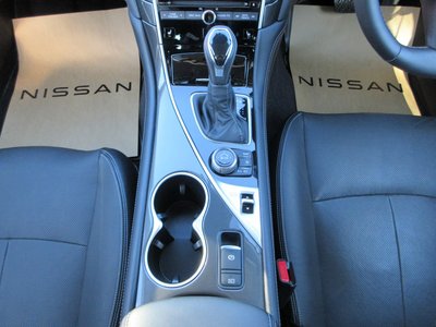 2021 Nissan SKYLINE thumbnail 16