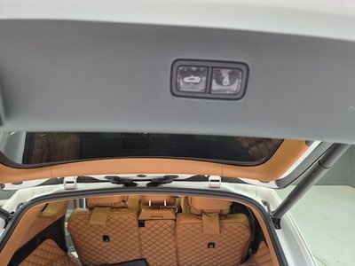 2024 Genesis GV80 thumbnail 12