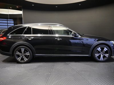 MERCEDES-BENZ C-CLASS - 4