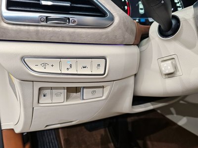 صورة مصغرة 14 لـ 2021 Genesis G90