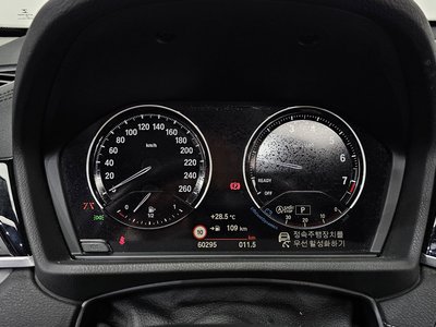 2022 BMW X1 photo 8