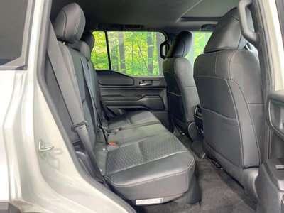 2024 Toyota LAND CRUISER 250 照片 9