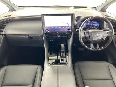 TOYOTA ALPHARD - 2