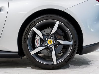 2021 Ferrari PORTOFINO M — миниатюра 18