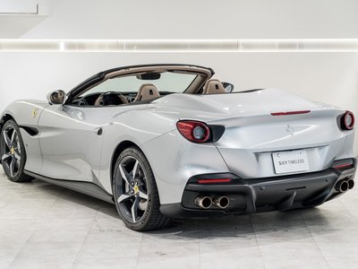 صورة 8 لـ 2021 Ferrari PORTOFINO M