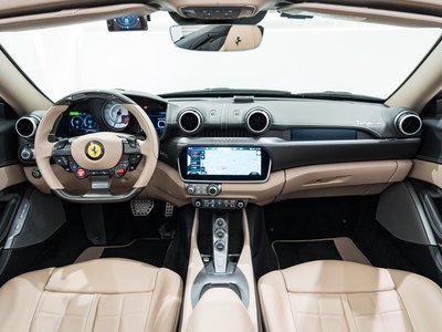 صورة 3 لـ 2021 Ferrari PORTOFINO M