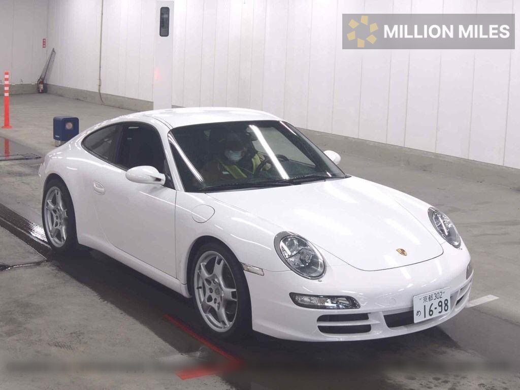 PORSCHE 911 - View 1