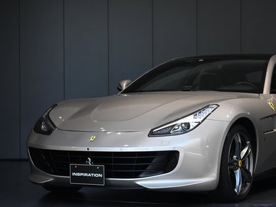 صورة 5 لـ 2017 Ferrari GTC4 LUSSO