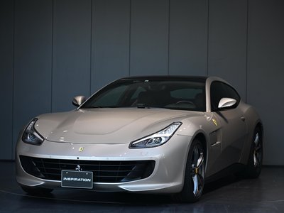 صورة 2 لـ 2017 Ferrari GTC4 LUSSO