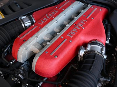 صورة 29 لـ 2017 Ferrari GTC4 LUSSO