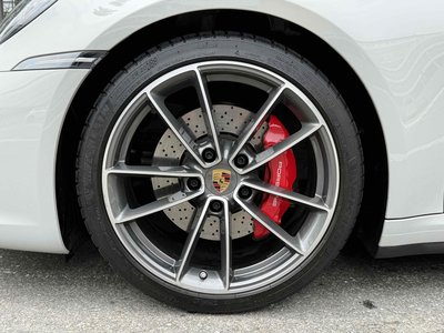 PORSCHE 911 - 6