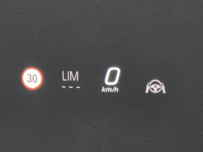 2023 Mercedes-BENZ C-CLASS thumbnail 23