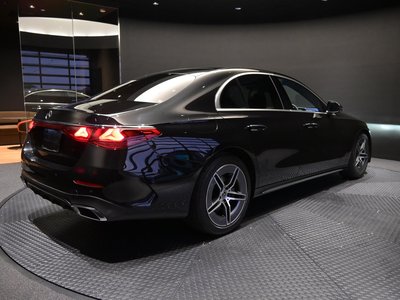 MERCEDES-BENZ E-CLASS - 5