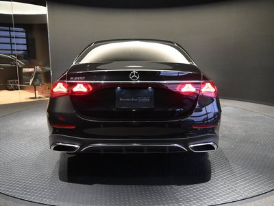 MERCEDES-BENZ E-CLASS - 6