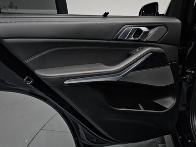 2024 BMW X5 缩略图 16