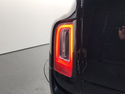 ROLLS-ROYCE CULLINAN - 10
