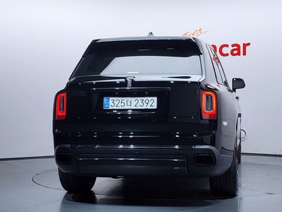ROLLS-ROYCE CULLINAN - 3