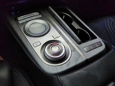 GENESIS G80 (RG3) - 9