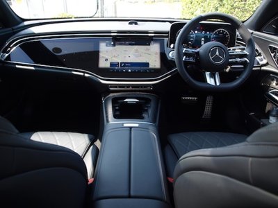 2025 Mercedes-BENZ E-CLASS 缩略图 31