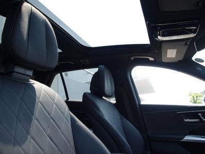 2025 Mercedes-BENZ E-CLASS 缩略图 29