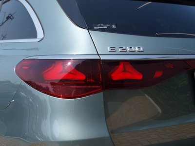 2025 Mercedes-BENZ E-CLASS 缩略图 34
