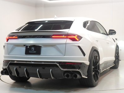 2019 Lamborghini URUS 照片 9