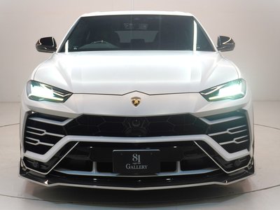 2019 Lamborghini URUS 照片 2