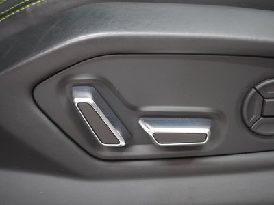 صورة مصغرة 41 لـ 2019 Lamborghini URUS