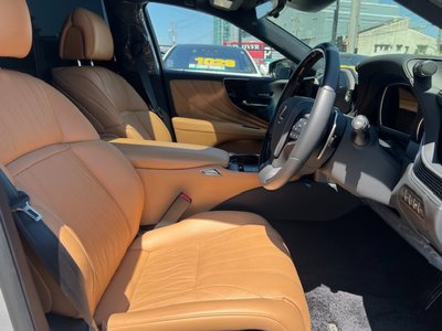 صورة مصغرة 41 لـ 2022 Lexus LS