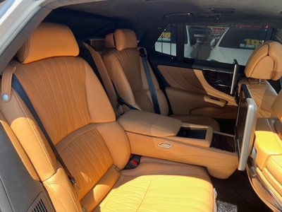 صورة مصغرة 44 لـ 2022 Lexus LS