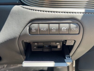 صورة مصغرة 32 لـ 2022 Lexus LS