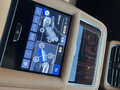 صورة مصغرة 55 لـ 2022 Lexus LS