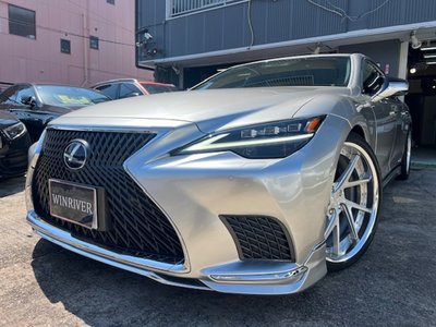 2022 Lexus LS photo 8