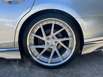 صورة مصغرة 15 لـ 2022 Lexus LS