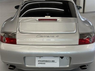 PORSCHE 911 - 4