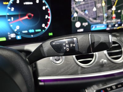 MERCEDES-BENZ E-CLASS - 10