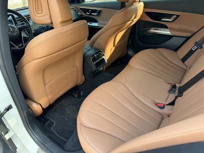 MERCEDES-BENZ E-CLASS - 8