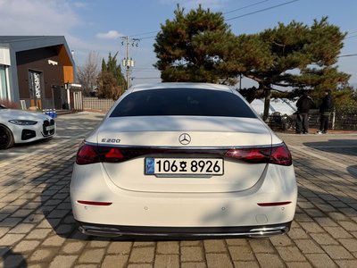 MERCEDES-BENZ E-CLASS - 3