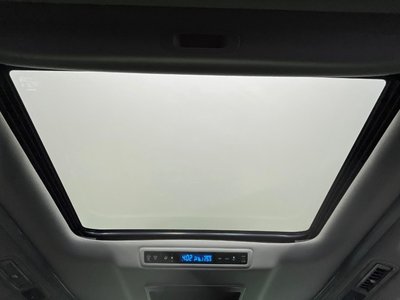 TOYOTA ALPHARD - 4