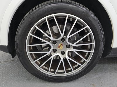 PORSCHE CAYENNE - 6