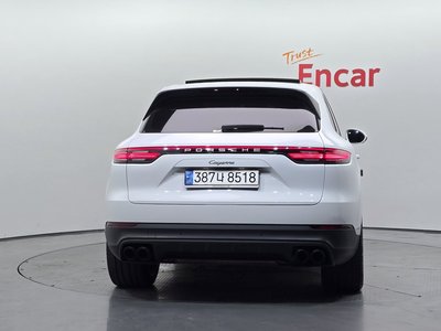 PORSCHE CAYENNE - 3