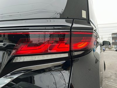 صورة مصغرة 76 لـ 2024 Toyota VELLFIRE