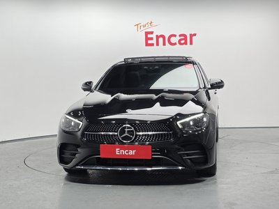 MERCEDES-BENZ E-CLASS - 2