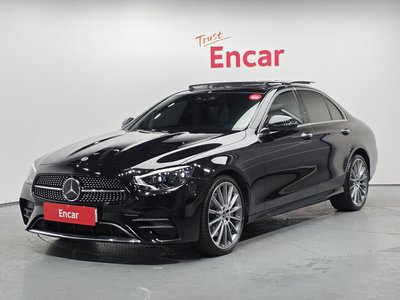 MERCEDES-BENZ E-CLASS - 1