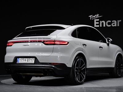 PORSCHE CAYENNE - 4