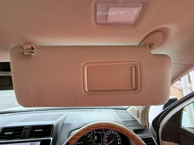 TOYOTA LAND CRUISER PRADO - 10