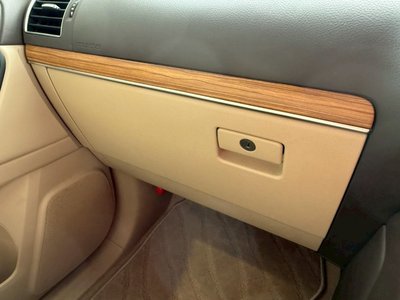 TOYOTA LAND CRUISER PRADO - 8