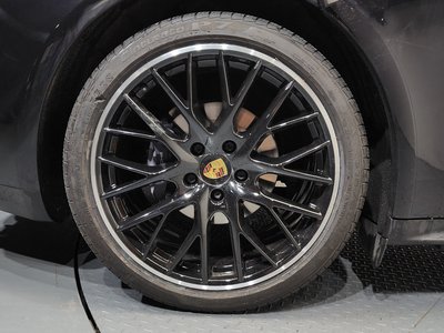 PORSCHE PANAMERA - 6