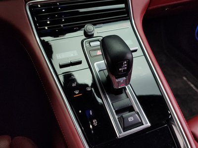 PORSCHE PANAMERA - 9