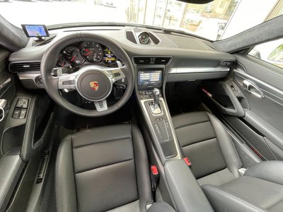 PORSCHE 911 - 6